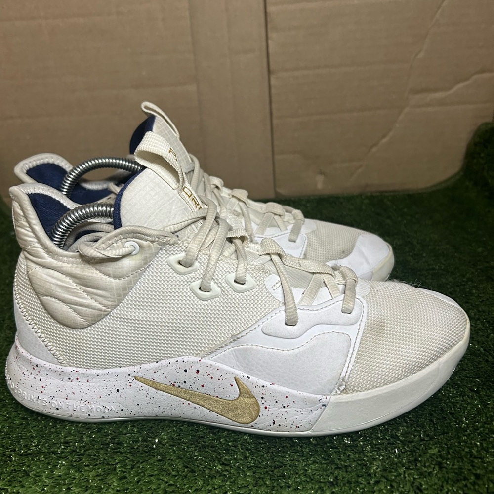 Size 7.5M- Nike PG 3 Olympic / White gold Paul George basketball